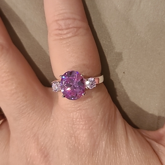 Cubic zirconia sterling silver ring - Picture 2 of 8